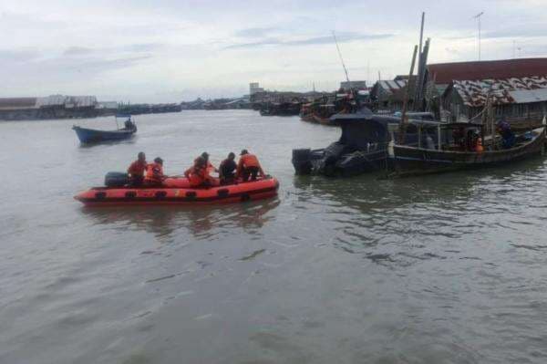 Cuaca Buruk! 2 Kapal Karam di Perairan Sumut, 7 Orang Hilang