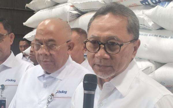 Zulhas Buka Suara Soal Panggul Karung Beras: Itu Kebiasaan Mulai Kecil