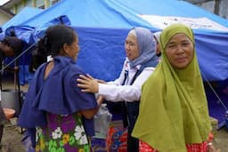 Buka Dapur Umum dan Posko Layak Pengungsi, Sri Gusni: Aceh Tamiang Masih Darurat Pasokan Pangan!