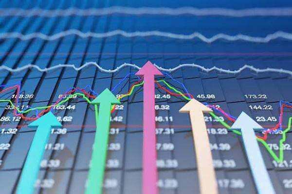 IHSG Sesi I Menguat ke Level 8.258, BRPT Pimpin Top Gainers