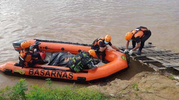 Korban Tenggelam di Sungai Kahayan Ditemukan Setelah 4 Hari Pencarian Tim SAR