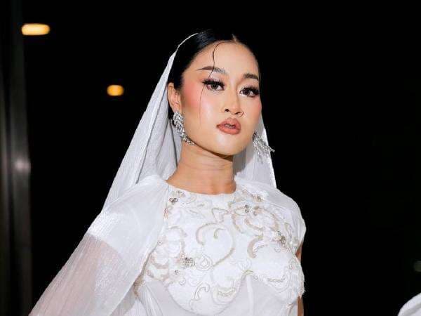 Klarifikasi Aisha Retno usai Sebut Batik dari Malaysia, Mengejutkan!