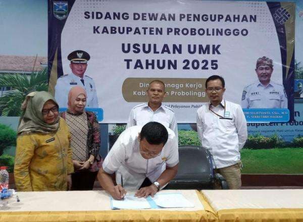 UMK Kabupaten Probolinggo di Tahun 2025 Bakal Naik, Diusulkan Hampir Rp 3 Juta UMK Kabupaten Probolinggo di Tahun 2025 Bakal Naik, Diusulkan Hampir Rp 3 Juta