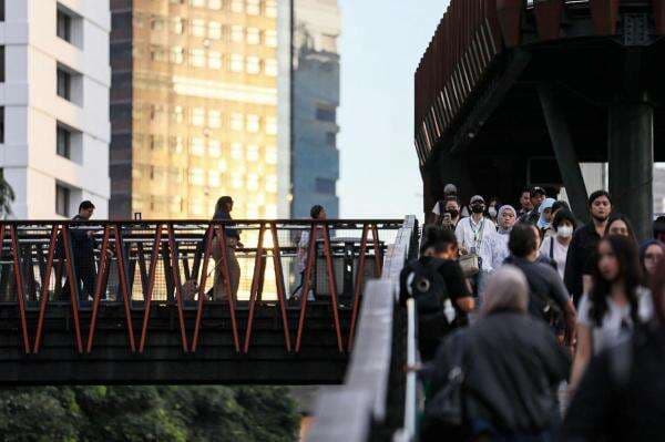 Demokrat Ungkap Peran Kelas Menengah Tak Bisa Diremehkan: Pilar Penting Perekonomian!