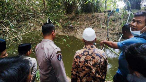 Dipaksa ke Tengah Sungai, Pelajar Bojonegoro Tenggelam di Belakang Ponpes