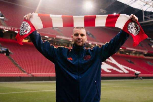 Komentar Elegan Maarten Paes Setelah Diresmikan Ajax Amsterdam