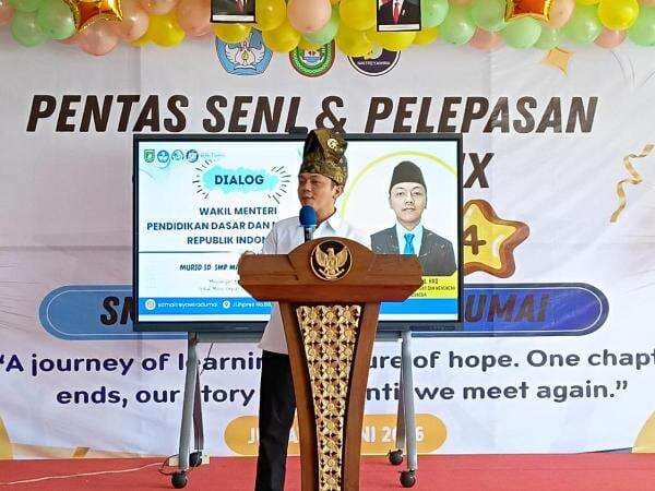 Wamendikdasmen Fajar: Tak Hanya Prestasi, Karakter Siswa Juga Penting