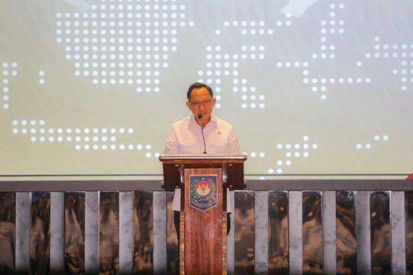 Keamanan Lingkungan Jadi Prioritas, Mendagri Minta Semua Kepala Daerah Hidupkan Kembali Siskamling