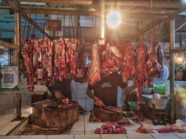 Daging Sapi Tembus Rp120 Ribu per Kg, Pedagang Minta Harga Diturunkan