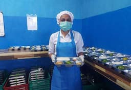 Perdana di Papua, Juru Masak Dapur MBG Dapat Sertifikasi Chef