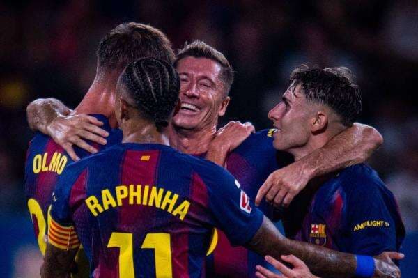 Hasil Barcelona vs Valencia: Blaugrana Pesta 6 Gol, Lewandowski dan Raphinha Jadi Bintang