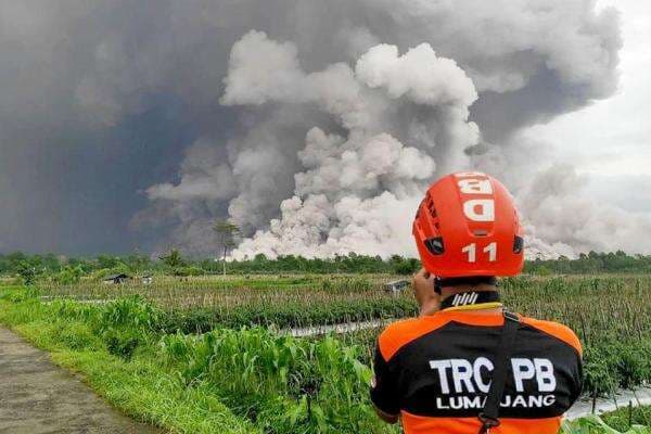 Gunung Semeru Ada di Daerah Mana? Ini Lokasi, Status Terkini dan Info Penting untuk Wisatawan
