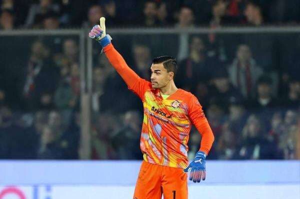 Statistik Mencolok Emil Audero saat Cremonese Hancurkan Bologna