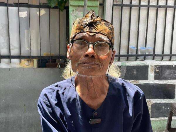 Nahas, Rumah Aktor Lawas Diding Boneng Ambruk gegara Hujan Deras