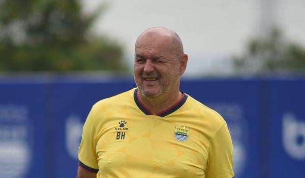 Bojan Hodak Tanggapi Rumor Layvin Kurzawa Gabung Persib Bandung: Akui Butuh Bek Kiri