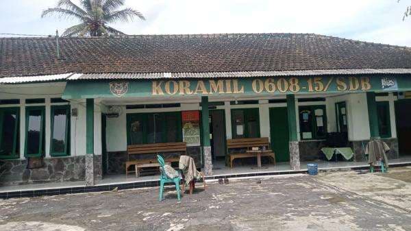 Sunagi Citoe Meluap, Koramil 0608-15 Sindangbarang Kebanjiran Sunagi Citoe Meluap, Koramil 0608-15 Sindangbarang Kebanjiran