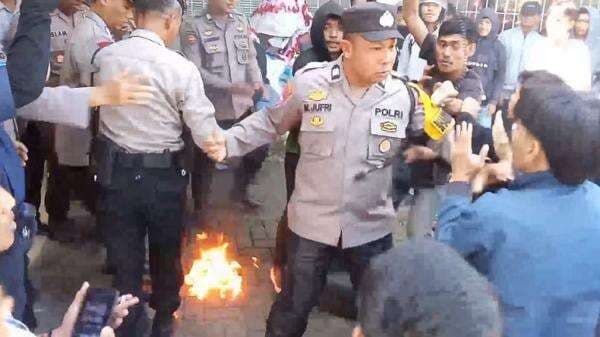 Demo Tolak Alih Fungsi Lahan Pertanian di Gowa Ricuh, Massa dan Polisi Nyaris Adu Jotos