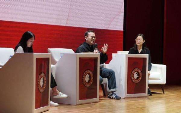 Kelompok Ekonomi Kelas Menengah Picu Perbedaan Sikap Demokrasi