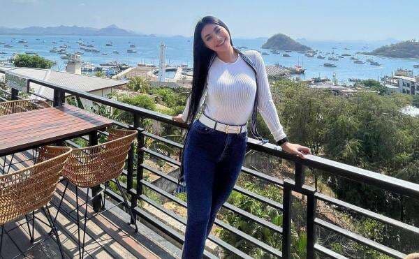 Perasaan Denada Campur Aduk Rayakan Lebaran di Singapura Bersama Aisha