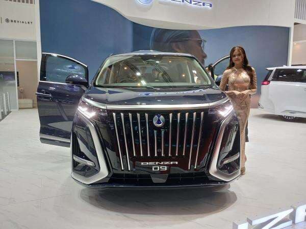 Langka, MPV Mewah Denza D9 Masuk Daftar Mobil Terlaris