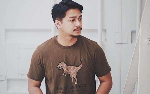 La Tahzan, ketika Deva Mahenra Kembali Selingkuh