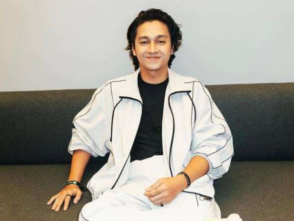 Heboh Deva Mahenra Dicap Duta Perselingkuhan, Ini Penyebabnya!