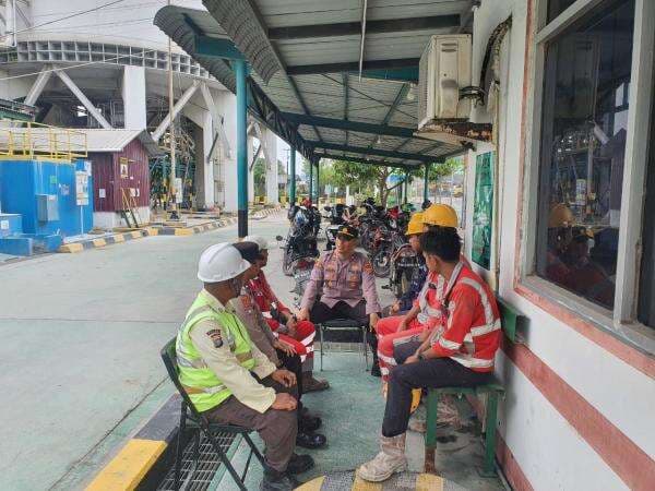 Polsek Kawasan Pelabuhan Dumai Adakan Silaturahmi Kamtibmas di PT Solusi Bangun Indonesia