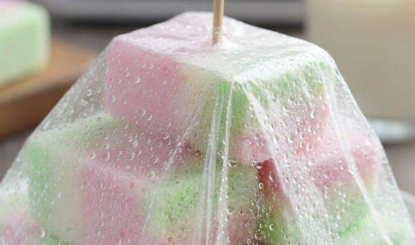 Viral Es Gabus Mirip Busa Spons, Amankan Dikonsumsi? Ini Penjelasan Ahli Gizi