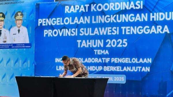 Bupati Butur Teken MoU dengan Pemprov Sultra terkait Pengelolaan Sampah