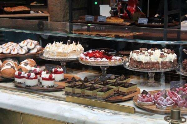 Hobi Baking dan Mau Cuan? Simak Tips dan Menu Andalan Ini!