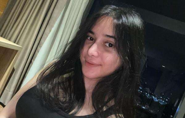 Alasan Dilan Janiyar Berikan Safnoviar Tiasdi Rp800 Juta Usai Diselingkuhi Alasan Dilan Janiyar Berikan Safnoviar Tiasdi Rp800 Juta Usai Diselingkuhi