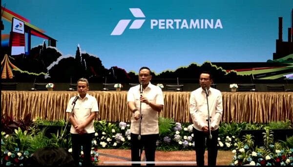 Catat! Ini Nomor HP Dirut Pertamina yang Terima Keluhan soal BBM