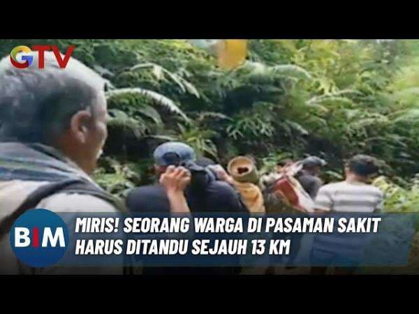 Akses Jalan Terputus, Warga di Pasaman Tandu Kepala Sekolah Sakit Sejauh 13 Km