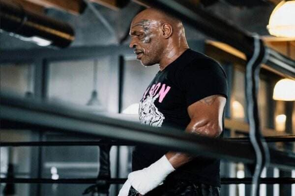 Duel Mike Tyson vs Jake Paul Ditunda: Pembaruan Tanggal Diumumkan 7 Juni 2024