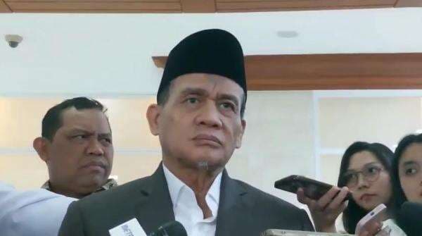 Viral Video Gus Elham Ciumi Anak Perempuan, Respons Wamenag Mengejutkan!