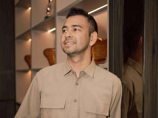 Kronologi Lengkap Raffi Ahmad Bertemu Blueray Cargo di New York, Endingnya Terseret Kasus Korupsi Kronologi Lengkap Raffi Ahmad Bertemu Blueray Cargo di New York, Endingnya Terseret Kasus Korupsi