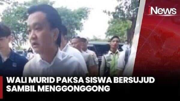 Viral, Pelajar SMA di Surabaya Dipaksa Sujud Minta Maaf Sambil Menggonggong Viral, Pelajar SMA di Surabaya Dipaksa Sujud Minta Maaf Sambil Menggonggong