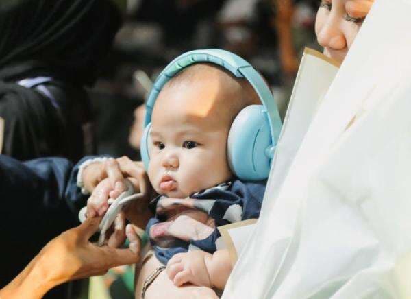 Celoteh Gemas Baby Arash Dukung Thariq di Turnamen Padel Celoteh Gemas Baby Arash Dukung Thariq di Turnamen Padel