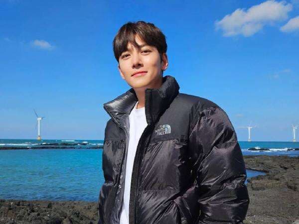 Respect! Artis Korea Ji Chang Wook Ikut Prihatin dengan Banjir Sumatera
