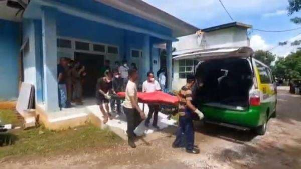 Identitas Jasad Wanita di Bawah Jembatan Kogawuna Terungkap, Keluarga Curigai Pacar Korban Identitas Jasad Wanita di Bawah Jembatan Kogawuna Terungkap, Keluarga Curigai Pacar Korban