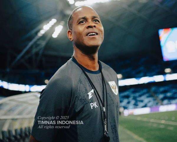 Patrick Kluivert Umumkan 2 Staf Pelatih Baru Timnas Indonesia: Tom Stevens dan Mees Mulder!