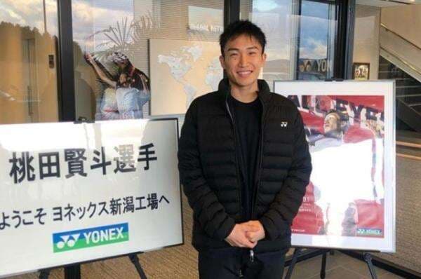 Kisah Sedih Kento Momota, Monster Tunggal Putra yang Benci Bulu Tangkis Gara-Gara Kecelakaan di Malaysia