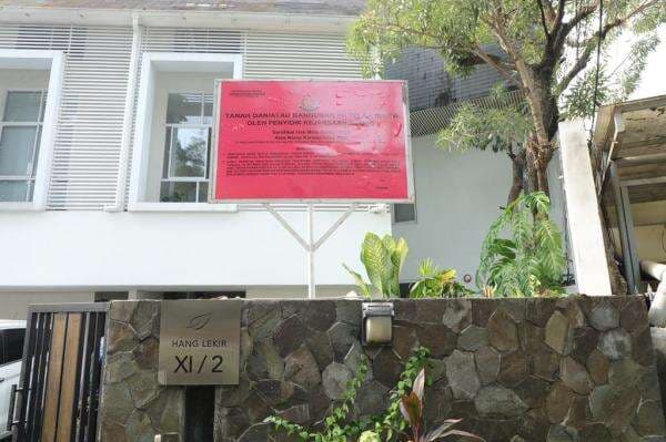 Kejagung Sita Rumah Riza Chalid di Jaksel, Diduga Hasil Korupsi Minyak Pertamina