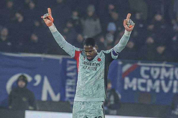 Massimiliano Allegri Kirim Sinyal Keras soal Masa Depan Mike Maignan di AC Milan