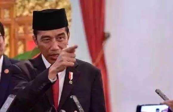 Siapa yang Masukkan Jokowi Nominator Tokoh Korup Versi OCCRP? Ternyata Ini Para Jurinya