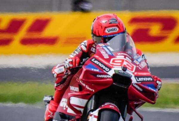 Hasil Practice MotoGP Hungaria 2026: Marc Marquez Posisi 7, Pedro Acosta Tercepat