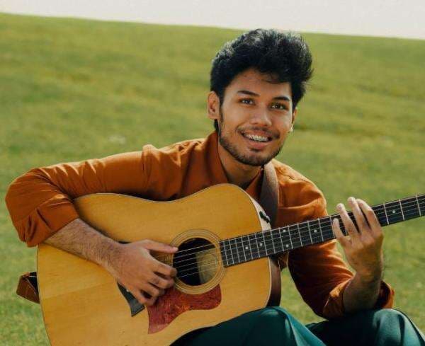 Ubah Penampilan, Nuca Kini Tampil Berkumis dan Berjenggot