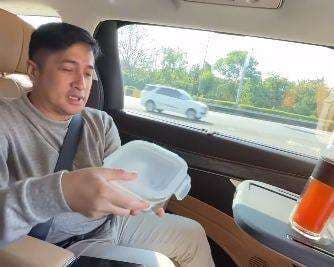 Irfan Hakim Ikut Tren Sarapan Rebusan, Biar Sehat di Usia 50 Tahun