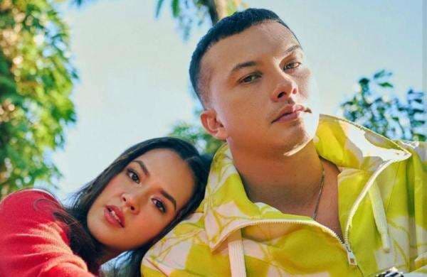 Pose Mesra, Raisa dan Nicholas Saputra Ramai Dijodohkan Netizen