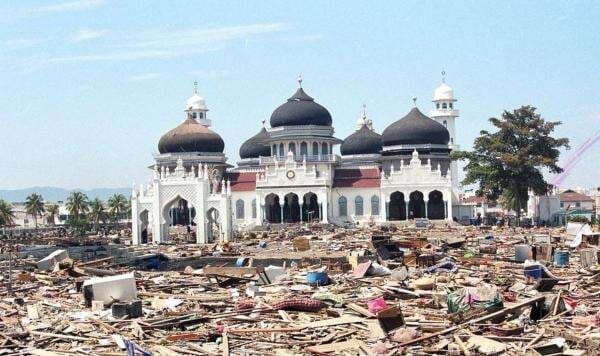 Sejarah 26 Desember: Dari Perang Banjar hingga Tsunami Aceh 2004